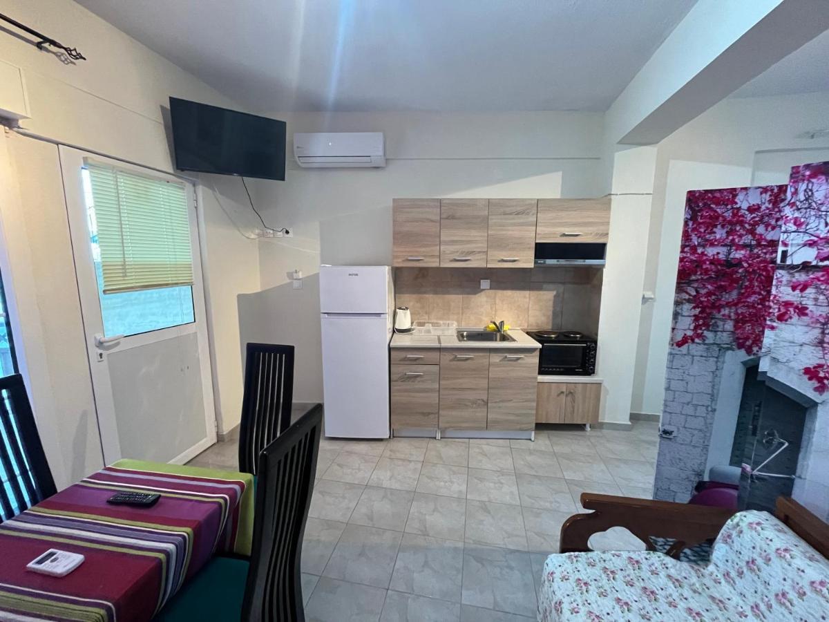 Villa Leonidas Koutsoupia Kokkino Nero Ngoại thất bức ảnh