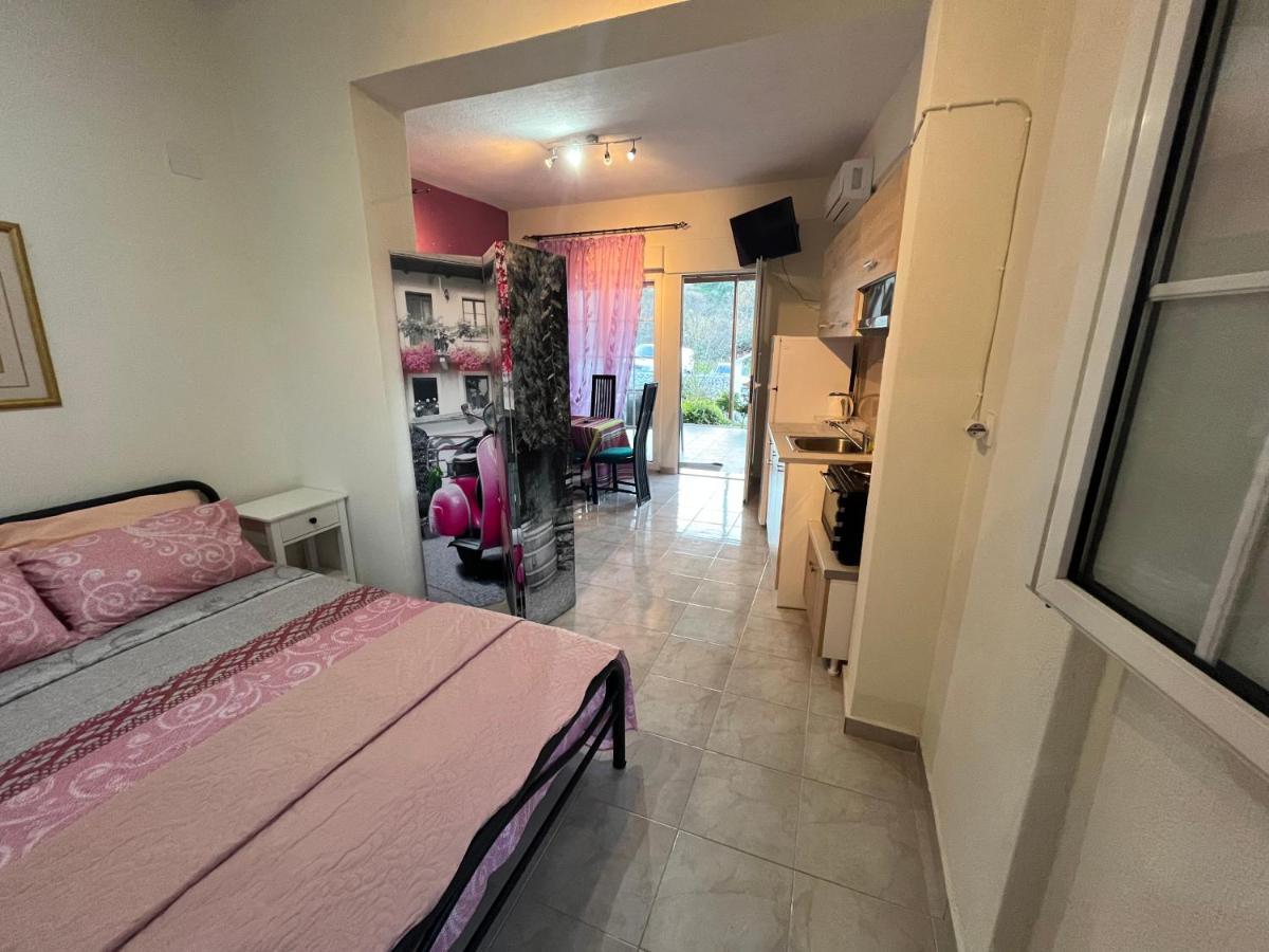 Villa Leonidas Koutsoupia Kokkino Nero Ngoại thất bức ảnh